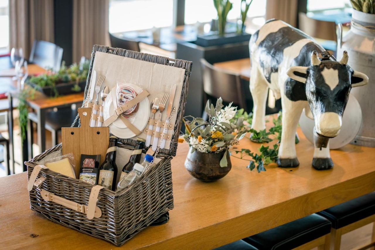 Swiss Mountain Golf-Restaurant Gonten エクステリア 写真
