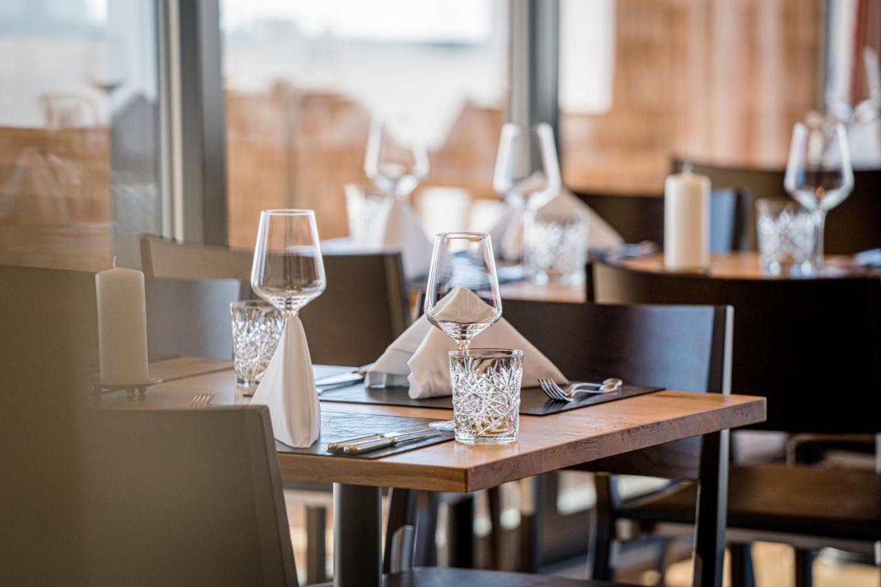 Swiss Mountain Golf-Restaurant Gonten エクステリア 写真