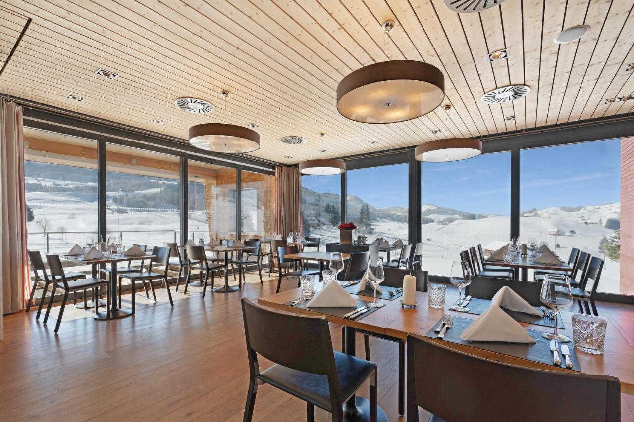 Swiss Mountain Golf-Restaurant Gonten エクステリア 写真